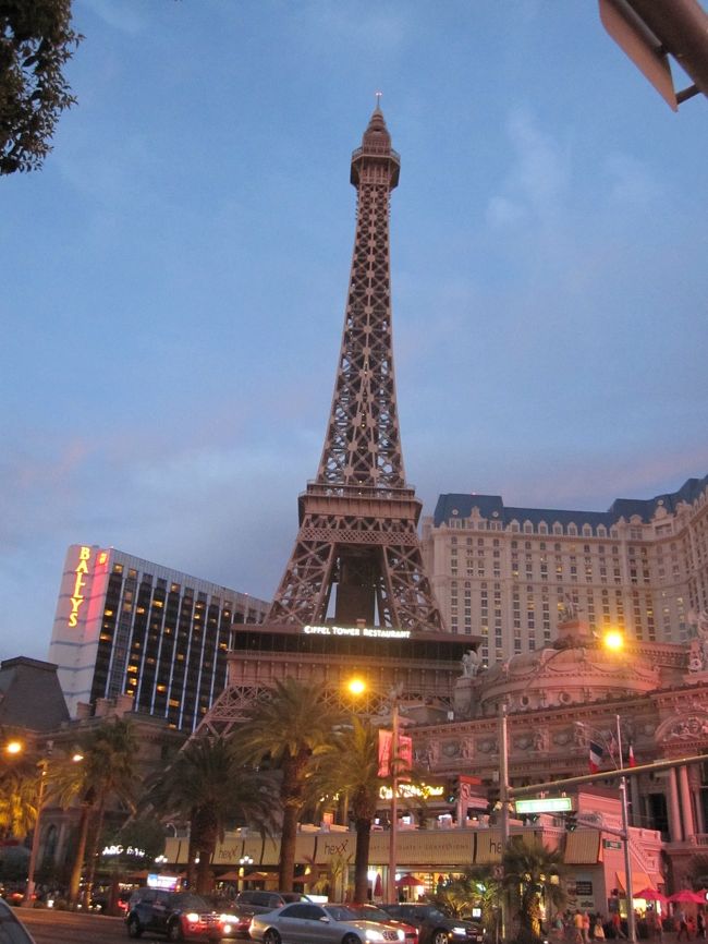 あのエッフェル塔がバリーズです。