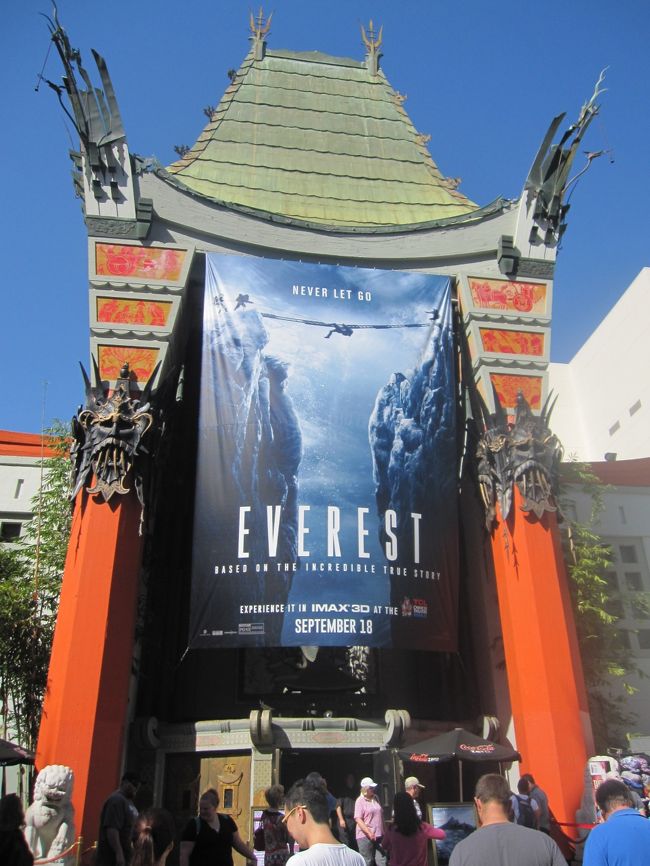 ハイウッドハイランドまで来ました。<br />ハリウッドはさすがに、観光客が多く近くの駐車場もいっぱいであった。少しはなれたところに車を停め、チャイニーズシアターなど観光しました。