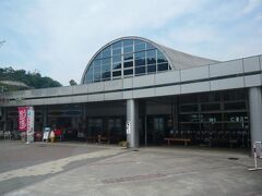 大三島に入りました。広島県に分かれを告げて愛媛県こんにちはです。道の駅でお昼ご飯にします。

道の駅・多々良しまなみ公園