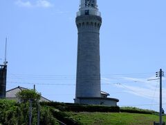 角島灯台
橋を渡ってビーチを越えた所にあります。
こんなところでのんびりしたい。