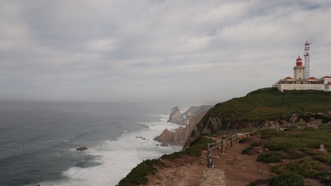 着いた〜！！天気が残念…。<br />なんかこの旅、天気に恵まれませんでした。<br />秋の欧州ってこんなに曇ってたっけ？いつも晴れてることが多いのに。