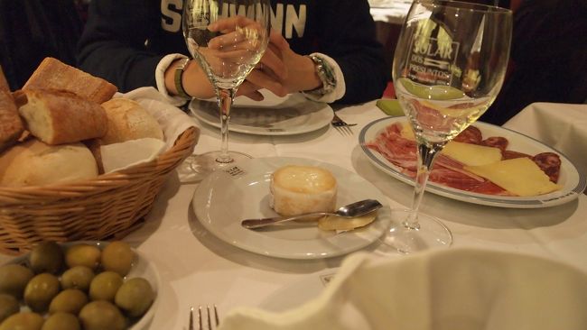 今回は結婚記念日旅行なので、最終日くらいは贅沢するのです。