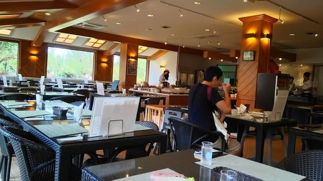 ビュッフェ。<br /><br />美味しかったので家族全員食べ過ぎました(~_~;)