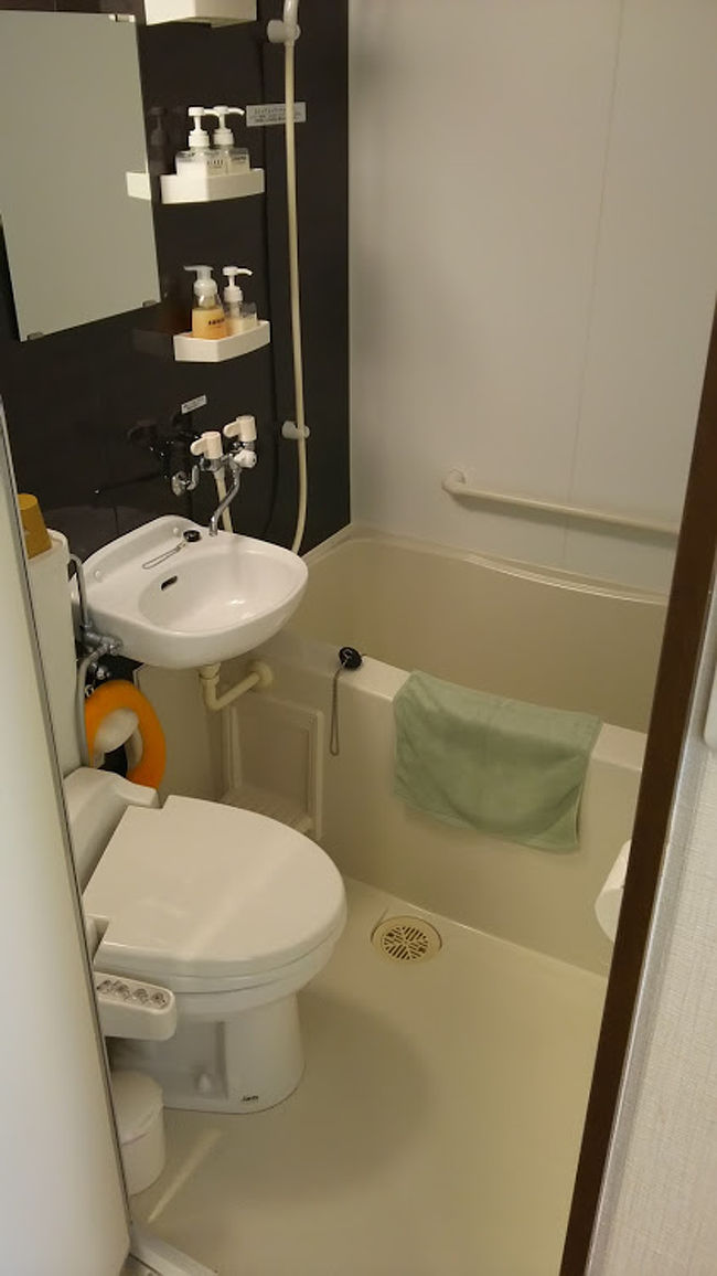 バス・トイレは一緒でした<br /><br />全体的にとても綺麗です☆
