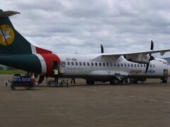２００８年１月３日　　

インレー湖の空の玄関口、へーホー空港着