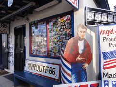 エンジェルズ バーバーショップ (ルート66 ギフトショップ)
Angel's Barbershop (Route 66 Gift Shop)専門店 お土産店 