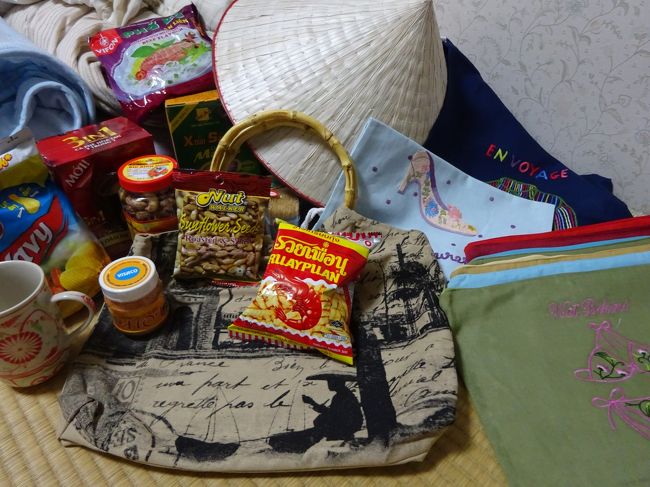 ハノイでの買い物。