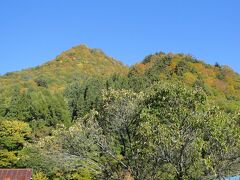 長卸山。１０６８M。熊野神社から往復１時間程度です。