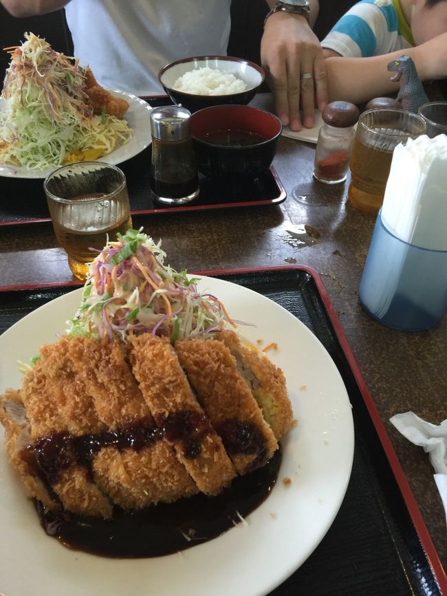 白保食堂<br /><br /><br />念願の白保食堂♪<br /><br />待った甲斐があった(^-^) 安いしボリューム満点♪ <br />