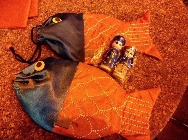 お土産やさんで出会ったかわいいお魚巾着。