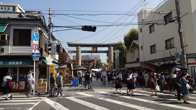 四天王寺は催事と高校生のお帰りで大混雑