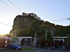 尚、瞰望岩の下には遠軽町役場郷土館と、その隣に遠軽神社があるのですが・・・それはまたの機会にｗ
