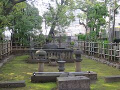 東海寺大山墓地（14:33）
沢庵和尚の墓