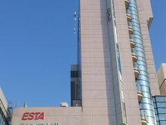 その後、ホテルに行きました。
ここが、今回泊まるホテル「富山地鉄ホテル」です。