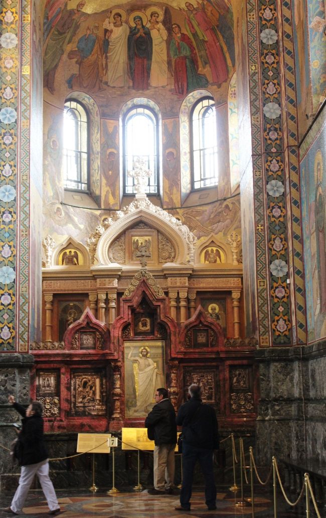 左右にこのドームがあります。<br />