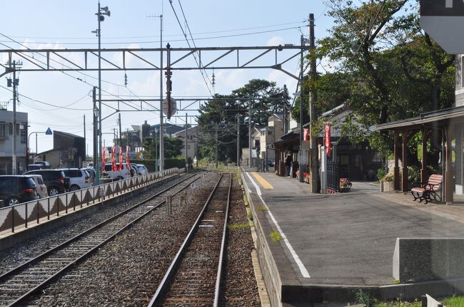 　三国港駅です。