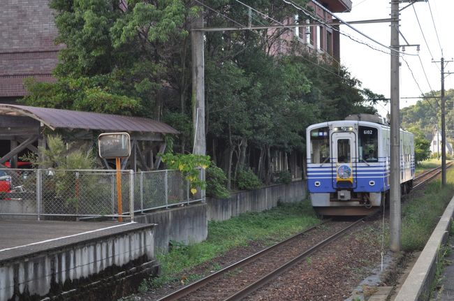 　先ほど乗った電車が三国港からやってきました。