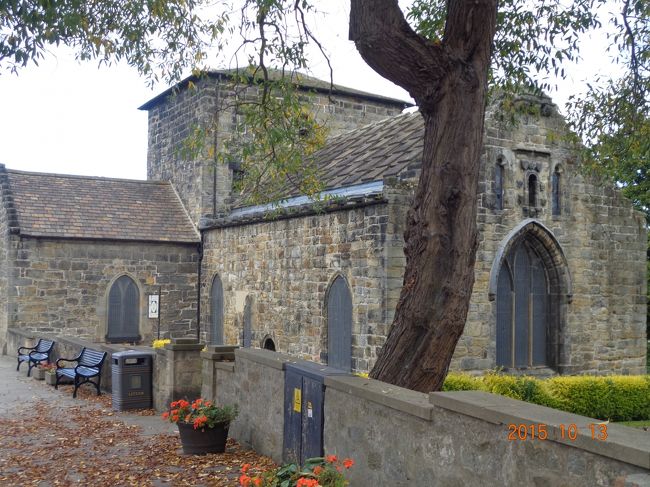 コンデジの電池切れ。<br /><br />エジンバラへの汽車の中でバッテリー交換するつもりでしたが，腹痛に襲われてそれどころではありませんでした。<br /><br />