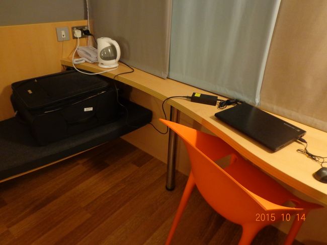 贅沢を求める人には物足りないでしょうが，私には十分快適なホテルでした。週末の夜の外での大騒ぎを除いてですが（これはホテルのせいではないし）。。。