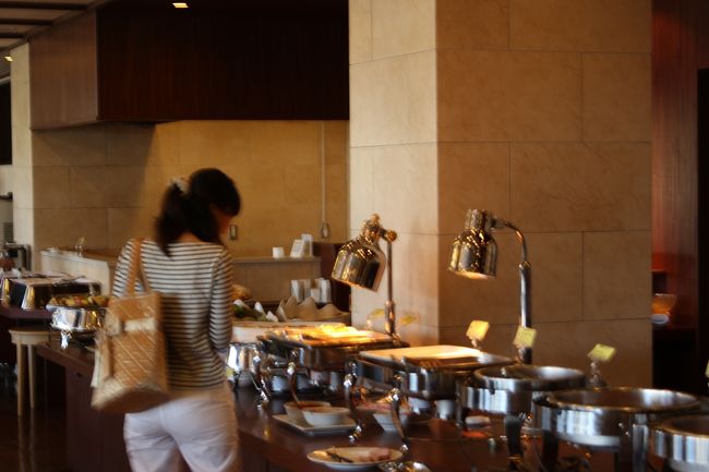 いつもの様に朝食風景