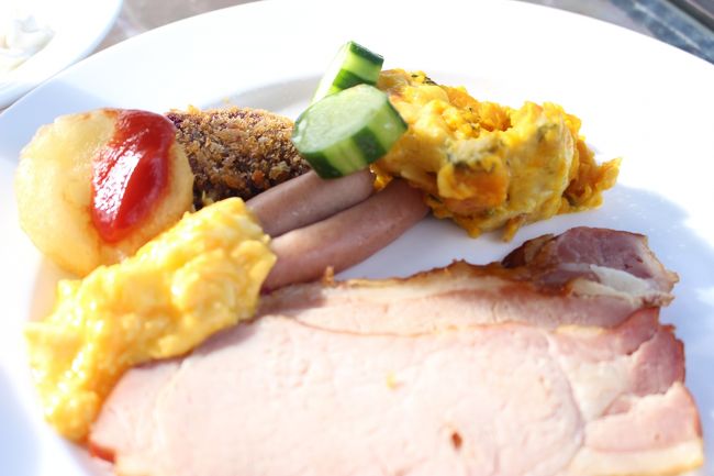 厚切りハム！<br /><br />こんなの出して赤字にならないの？<br />などと余計な心配をしてしまい。。。