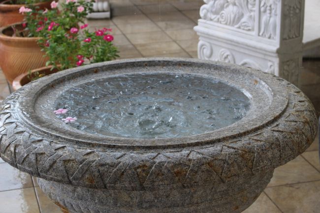 スコール！！！<br /><br />しかもどしゃぶり！！！<br /><br /><br />少しは涼しくなるね?<br /><br />と地元らしき人が話す