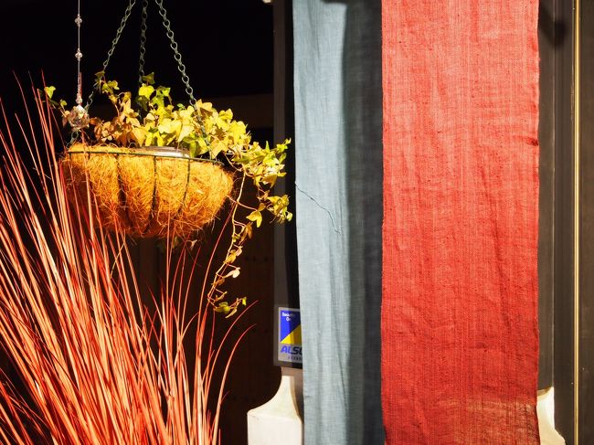 お店前の装飾も綺麗。