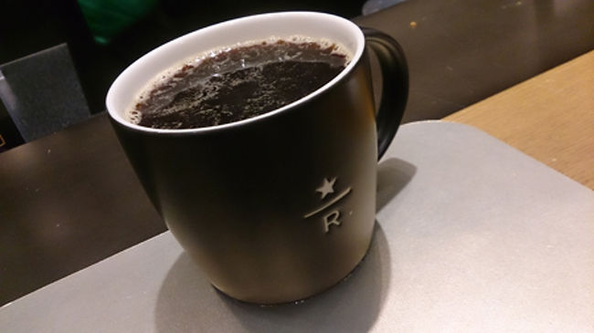 その後はコーヒーを飲みに行きまして………。<br /><br />というわけでちょっと残念なワイン会となりましたが、楽しい時間を過ごすことができましたーーー！！！！