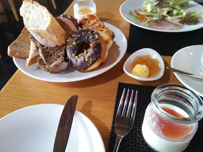 二人分のパンです！<br />多すぎました！