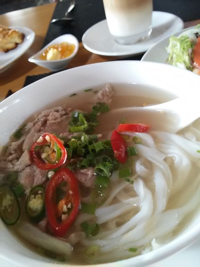 フォーです。<br />スープ美味しいです。