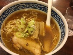 旅の〆はラーメン。

疲れすぎちゃって食欲が無かったんだけど
どうしてもラーメンが食べたくて。（笑）
セントレアで高山ラーメンを食す。

1泊2日の短い旅だったけれど
相変わらずの弾丸っぷりは充実して楽しかったー

山に登るのなら次は2泊は欲しいなと思ったのは本音。（笑）

短い時間の中でギュッと詰め込む弾丸トラベラーは
やっぱりやめられないな♪(*´ω｀*) 
