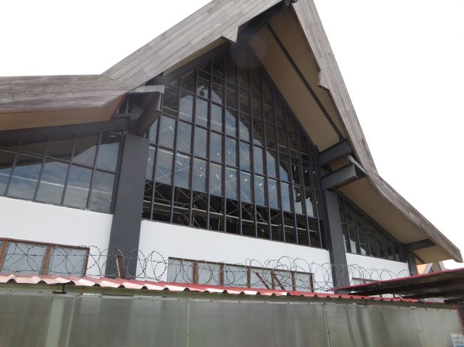 工事中のターミナル。