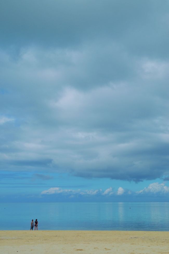 海が綺麗です<br /><br />カップルさんも絵になります