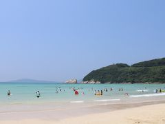 更に車を走らせていくと高浜海水浴場に着きました。
ここの海の透明度が高いこと高いこと。

これまで私が見てきた海はなんだったのかと思わざるを得ません。