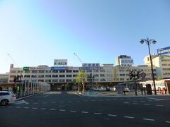 翌朝、新潟駅に向かいます。