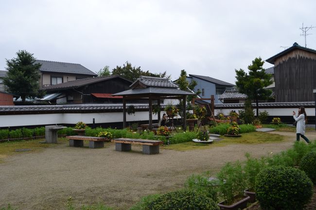 本町通の途中にある小さな広場