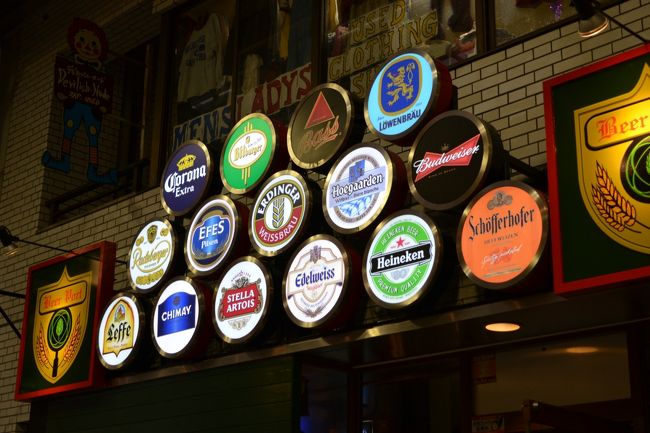 世界のお酒もけっこう揃ってる。