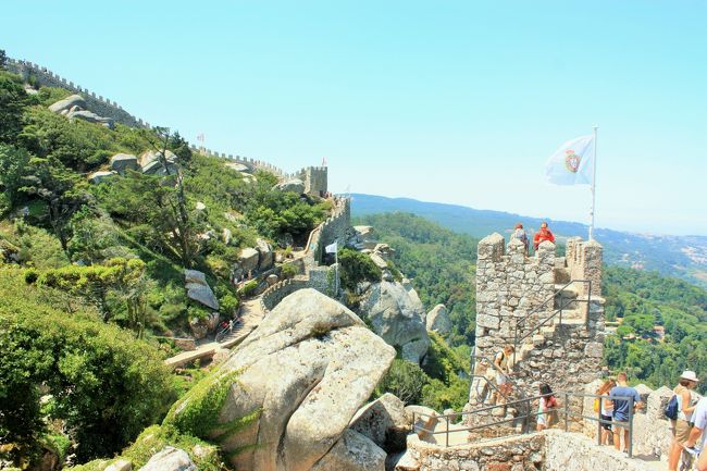 ちょっと万里の長城みたい。