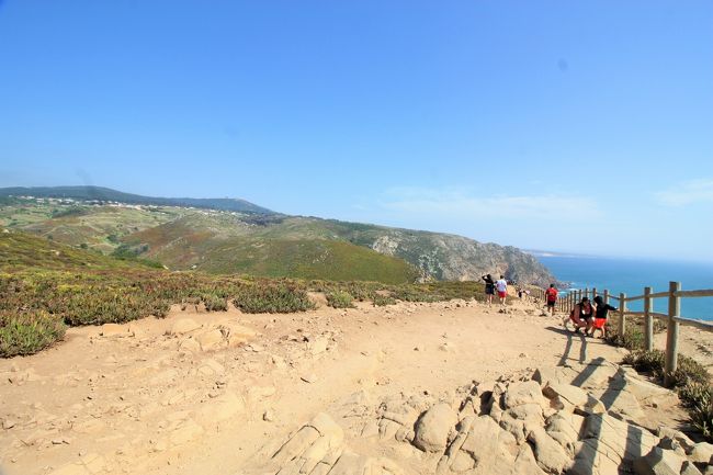 でも、真っ青で広い空、視界を遮るもののないダイナミックさに感動。