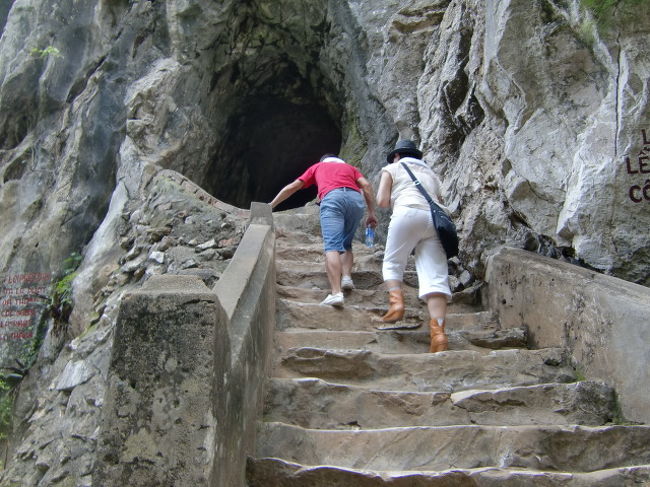 ガイドのついてない人は引き返してきちゃうくらいです。