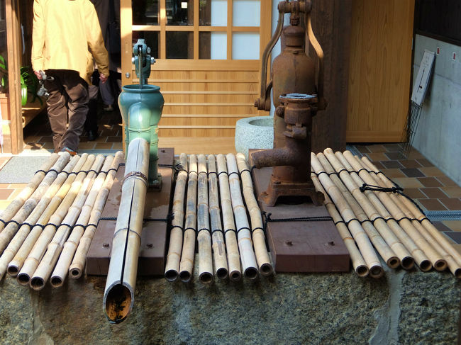 井戸　ポンプ。。一つは現役　使用可