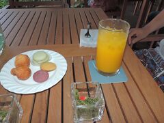 疲れたのでメンバーズラウンジでまったり〜