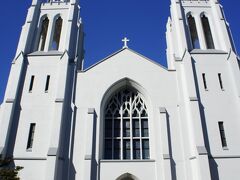 南下した所にあるカトリック布池教会
内部の撮影は禁止でした