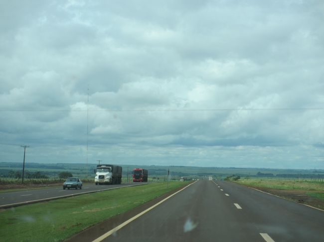 ドウラードスまで３０ｋｍ！