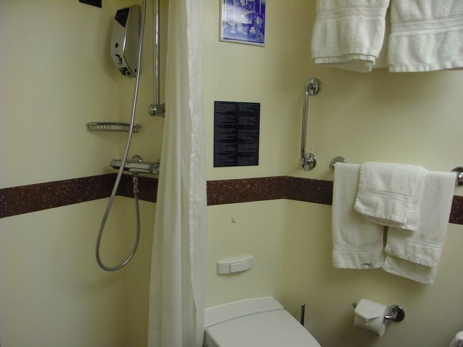 トイレとシャワー