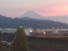 清水駅　6:21発

きれいな富士山を見ながら出発。