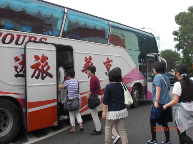 市内観光でお世話になった観光バスです。