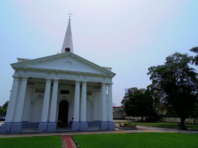 なんと！定休日だった教会。