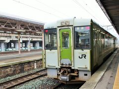 北上駅に到着。
ロシア料理のお店に行きたかったんだけど、2人ともお腹空いてない＆寒いし天気悪いということで、適当にだらだら時間つぶし。