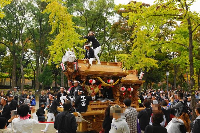 だんじり祭 In 大阪城 15 今年は２５台 大阪城 京橋 大阪 の旅行記 ブログ By Hiro3さん フォートラベル